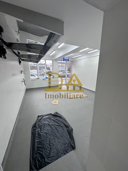 Doamna Ghica spatiu comercial (ideal Horeca) de inchiriat