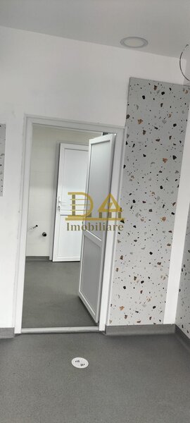 Doamna Ghica spatiu comercial (ideal Horeca) de inchiriat