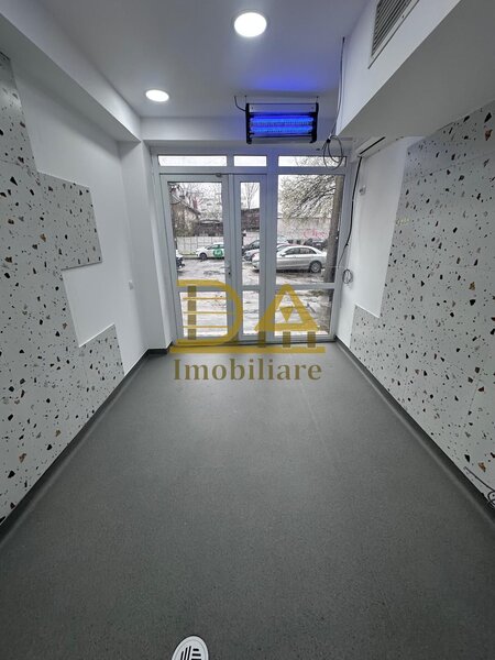 Doamna Ghica spatiu comercial (ideal Horeca) de inchiriat